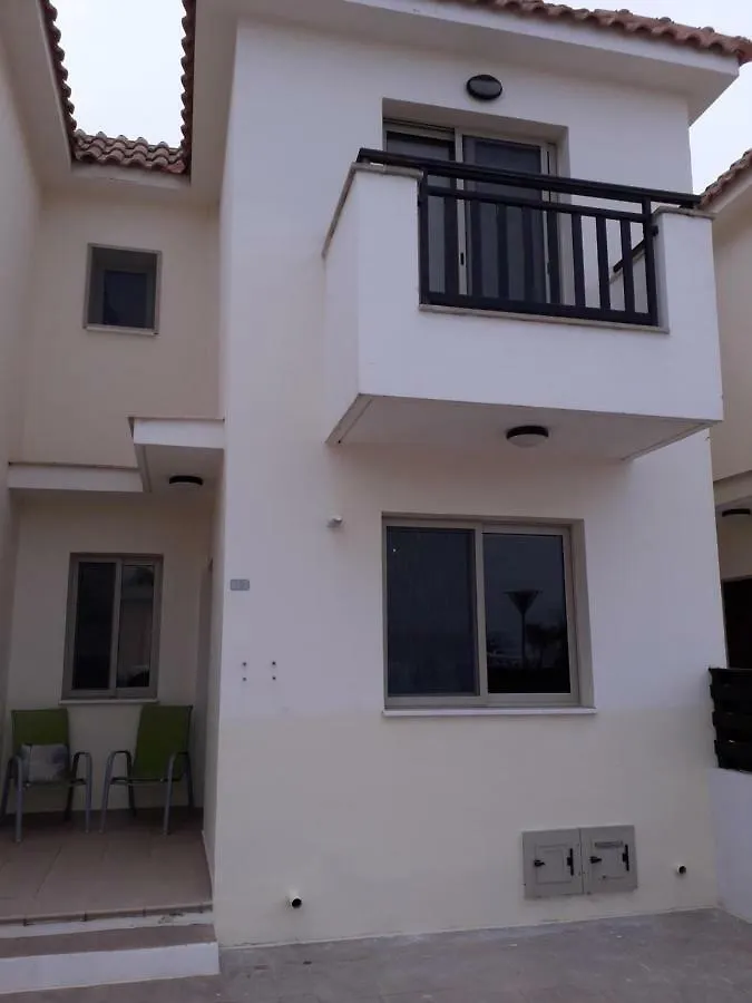 Casa de Férias Polyxenia Holiday House Protaras Chipre