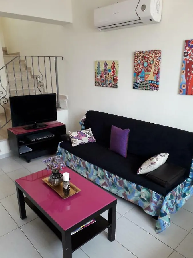 Casa de Férias Polyxenia Holiday House Protaras