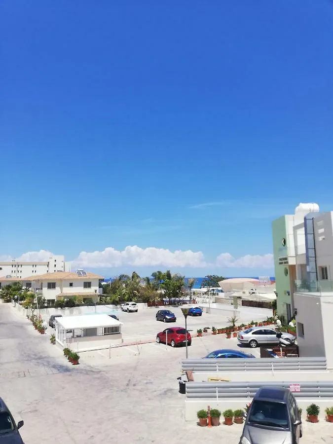 Casa de Férias Polyxenia Holiday House Protaras
