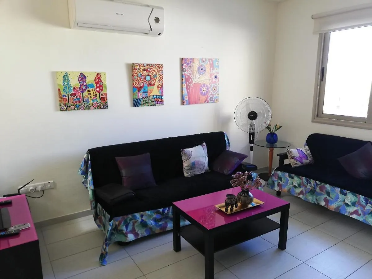 Polyxenia Holiday House Protaras 0*,  Chipre